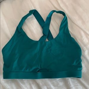 Fabletics sports bra